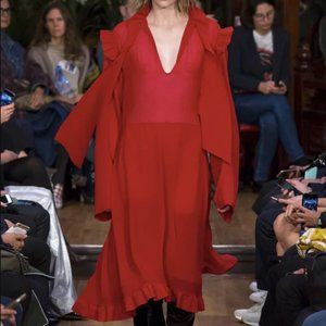 VETEMENTS Spring 2016  Runway Over-Sized Red Dress